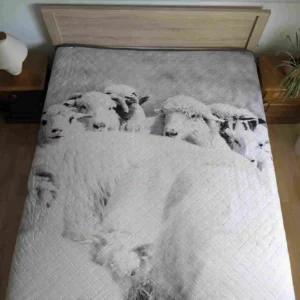 narzuta regionalna owce szare 01 11zon